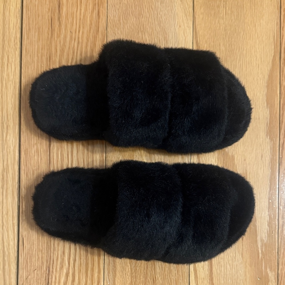 Apparis Slide Slipper